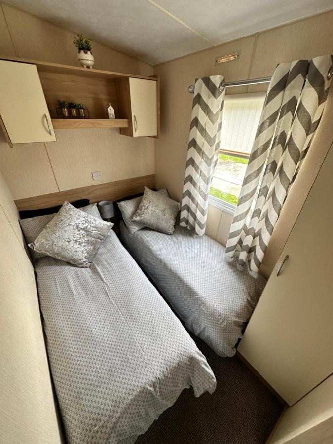 6 Berth Caravan On Marine Holiday Park Ξενοδοχείο Ριλ Εξωτερικό φωτογραφία