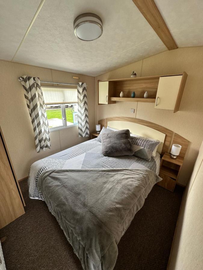 6 Berth Caravan On Marine Holiday Park Ξενοδοχείο Ριλ Εξωτερικό φωτογραφία